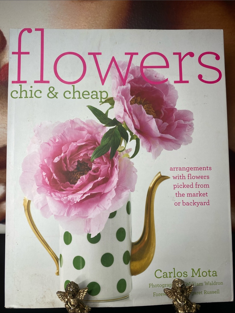 3📚/$25 Book - Flowers Chic & Chip by Carlos Mota